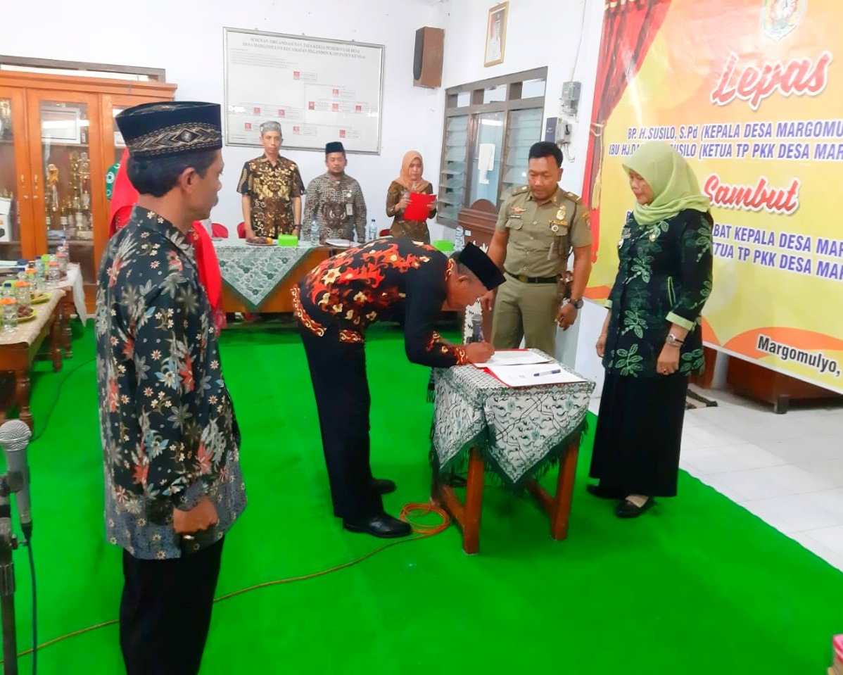 Warga Desa Margomulyo Antusias Sambut Purwoto  Kades Baru