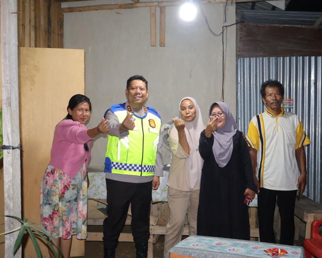 Kapolres Pelalawan Kunjungi Poskamling Warga, Tingkatkan Keamanan Lingkungan Dan Kamtibmas