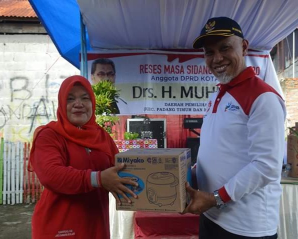 Wako Mahyeldi Ajak Masyarakat Gelorakan Semangat Program Kampung KB