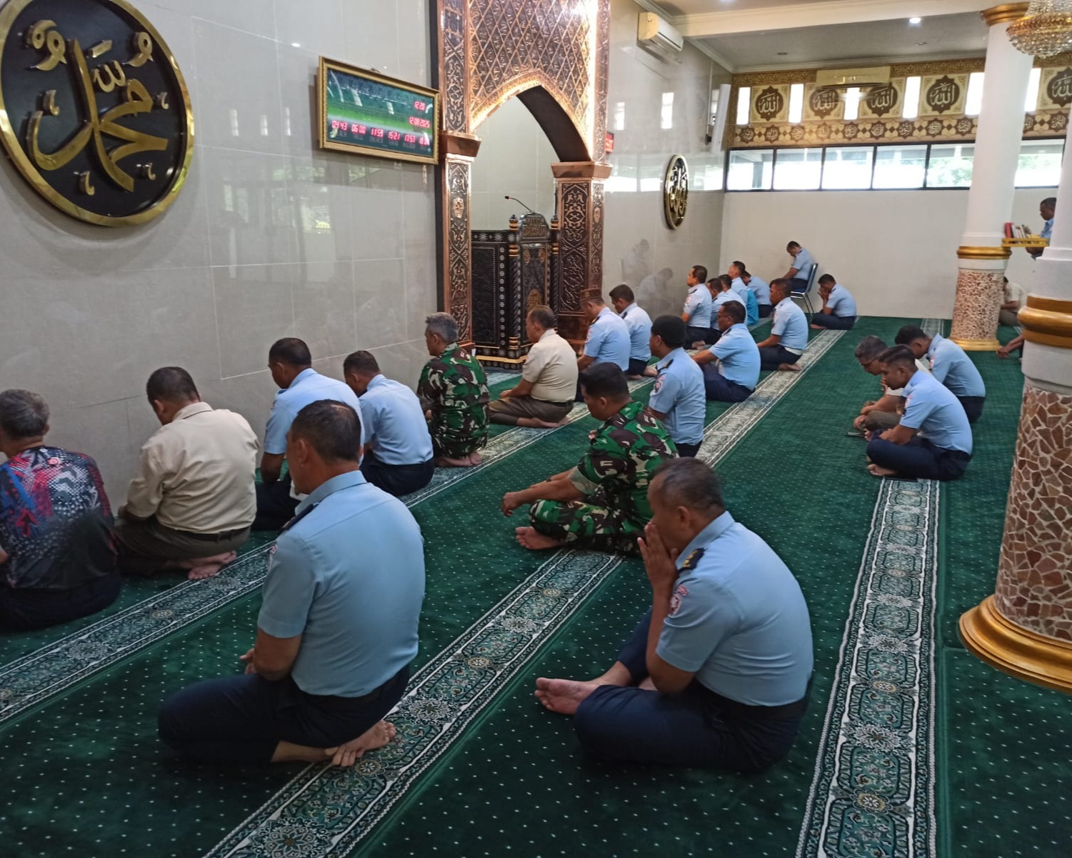 Berbakti Kepada Orang Tua Bukan Sekedar Budara Tetapi Adalah Ibadah Yang Agung