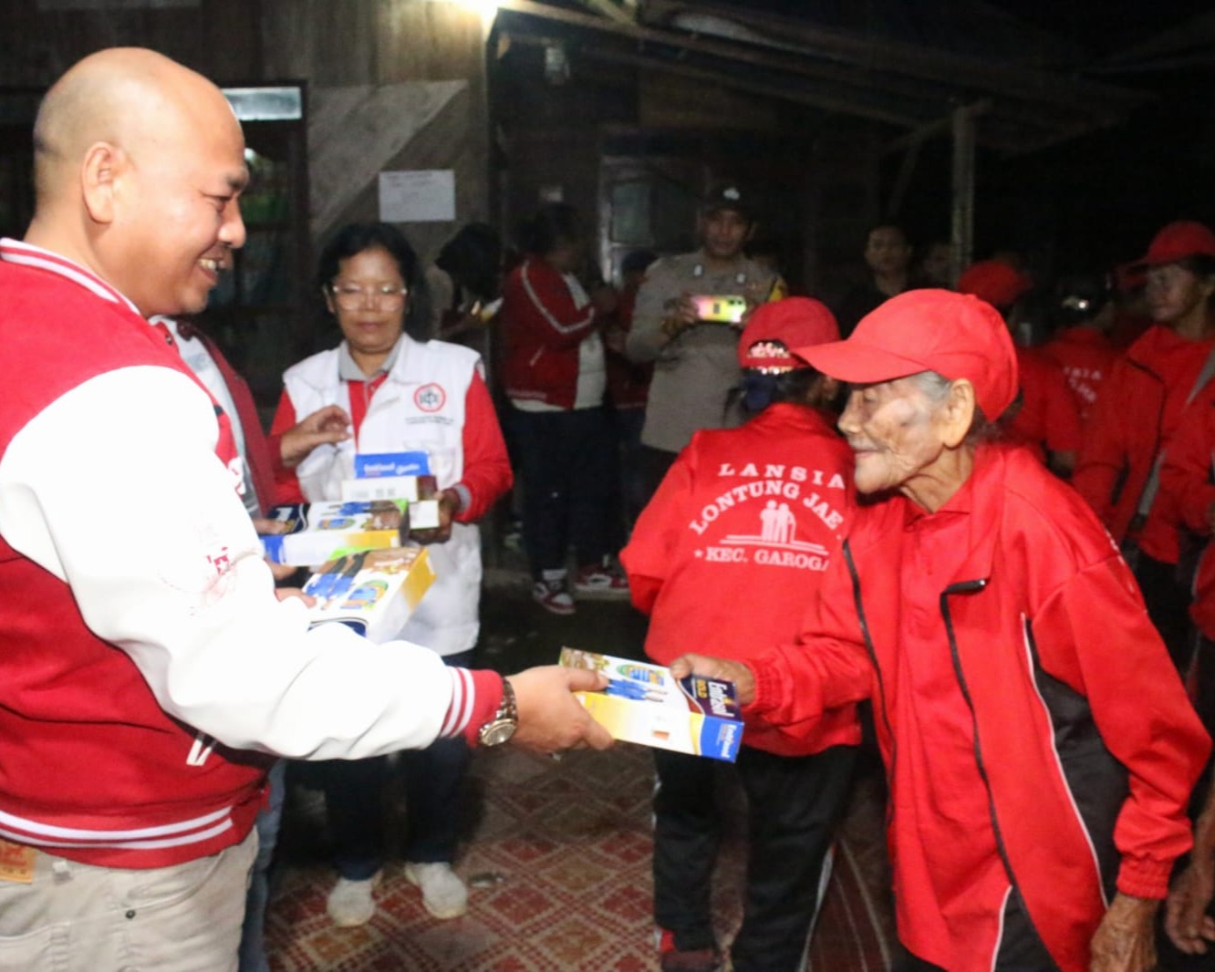 Kujungan Kerja Bupati Taput Ke Desa Lontung Jae II Kecamatan Garoga