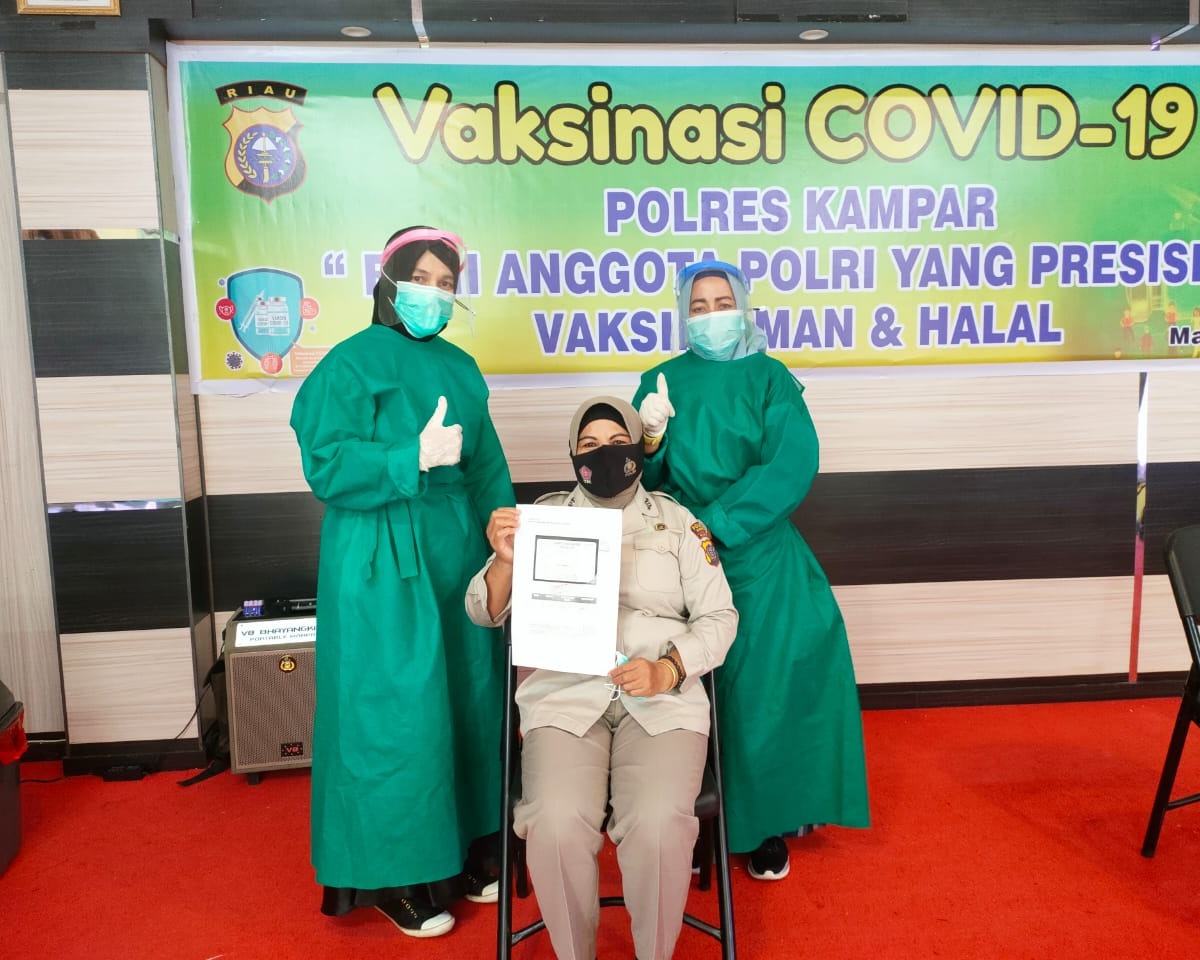 Hari Pertama Vaksinasi Covid-19, Sebanyak 46 Personel Polres Kampar Telah Divaksin