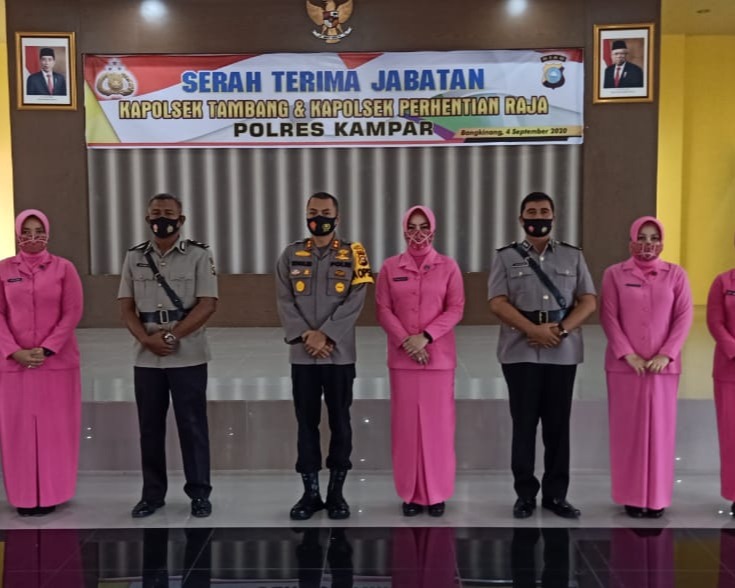 Kapolres Kampar Pimpin Upacara Sertijab Kapolsek Tambang dan Kapolsek Perhentian Raja