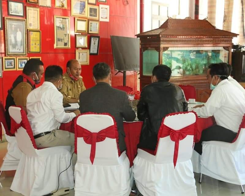 Bupati Taput Terus Berjuang, Segala Sudut di Tapanuli Utara Harus Terang Benderang