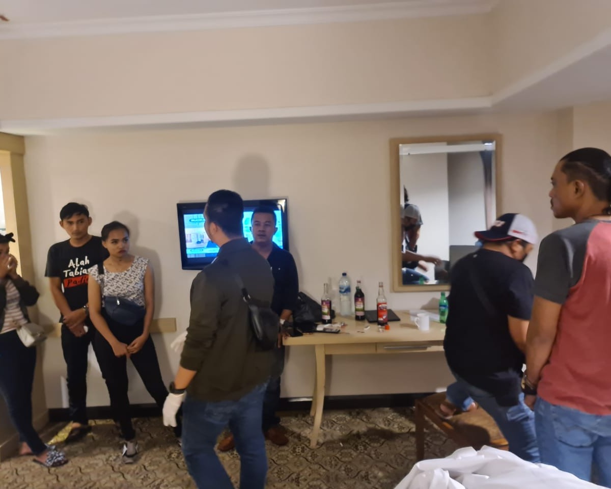 Ditengah Wabah Pandemi Covid-19, Beberapa Warga Pesta Narkoba