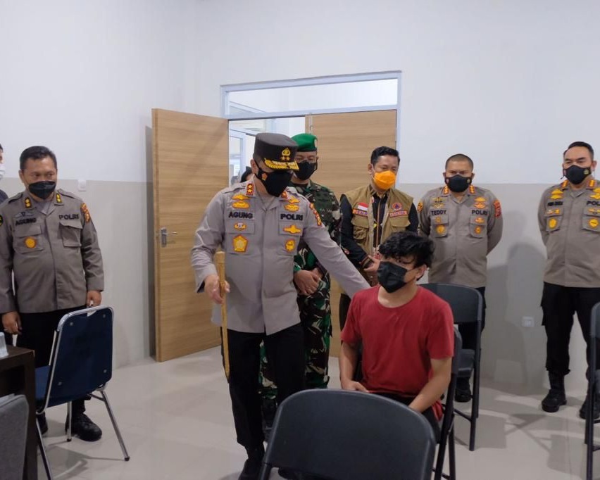 Alumni Akabri 99 Riau Peduli, Salurkan 1000 Bansos Dan Gelar 1000 Vaksinasi