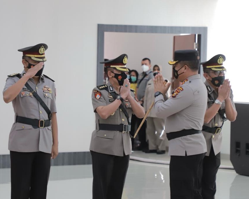 Pimpin Sertijab, Kapolda Riau: Jaga Soliditas Internal Dan Tingkatkan Kerjasama Stakeholder