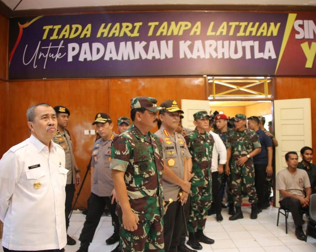 Kapolri: Saya Apresiasi Inovasi Polda Riau Serta Seluruh Forkopimda Provinsi Riau Cegah Dan Atasi Karhutla