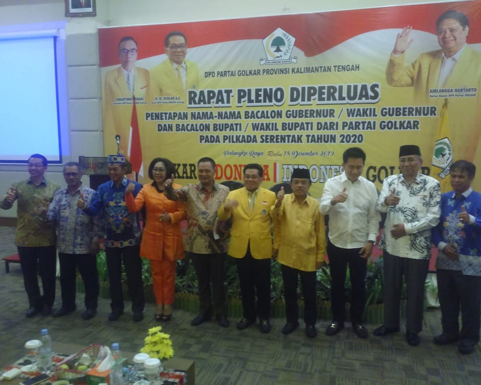 Rapat Pleno Diperluas Penetapan Nama - Nama Bacalon Gubernur/Wakil Gubernur Pada Pilkada Serentak Tahun 2020