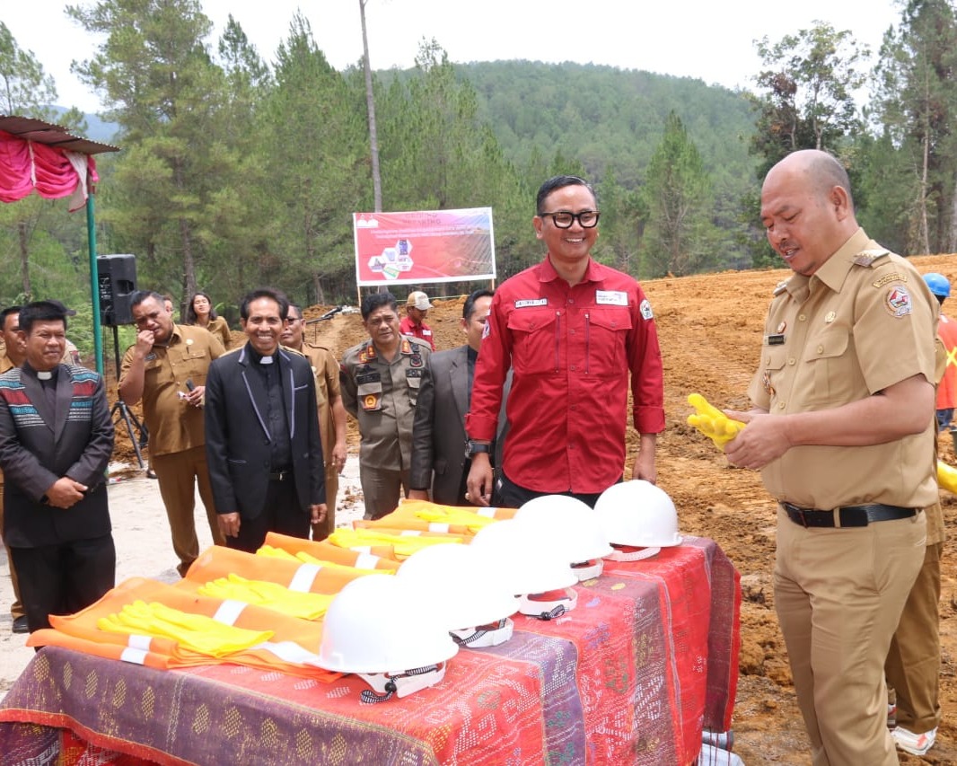Bupati Taput Hadiri Groundbreaking Pembangunan DAK Fisik Bidang Pariwisata Tahun Anggaran 2023