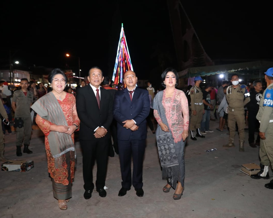 Wajah Baru Kota Tarutung, Bupati Tapanuli Utara Nikson Nababan Resmikan Taman Kota