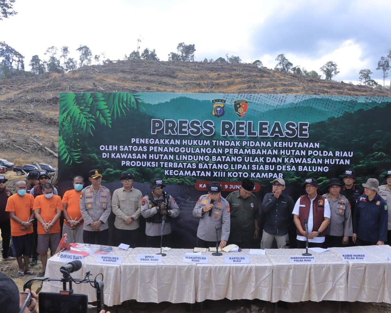 Polda Riau Perang Melawan Perambahan Hutan: 21 Kasus Ditangani, Kapolda Tegaskan Komitmen Lestarikan Alam