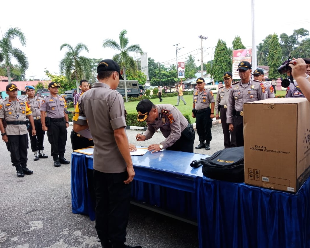 Kapolres Kampar Distribusikan Empat Sepeda Motor Dinas Untuk Bhabinkamtibmas