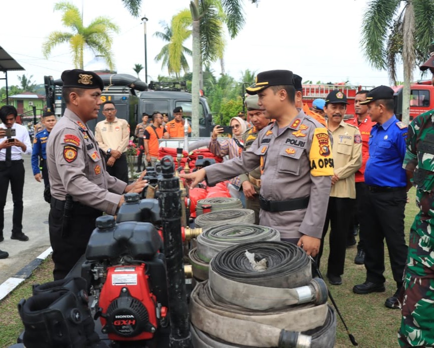 Polres Kampar Gelar Apel Kesiapsiagaan Penanggulangan Bencana Karhutla di Kabupaten Kampar