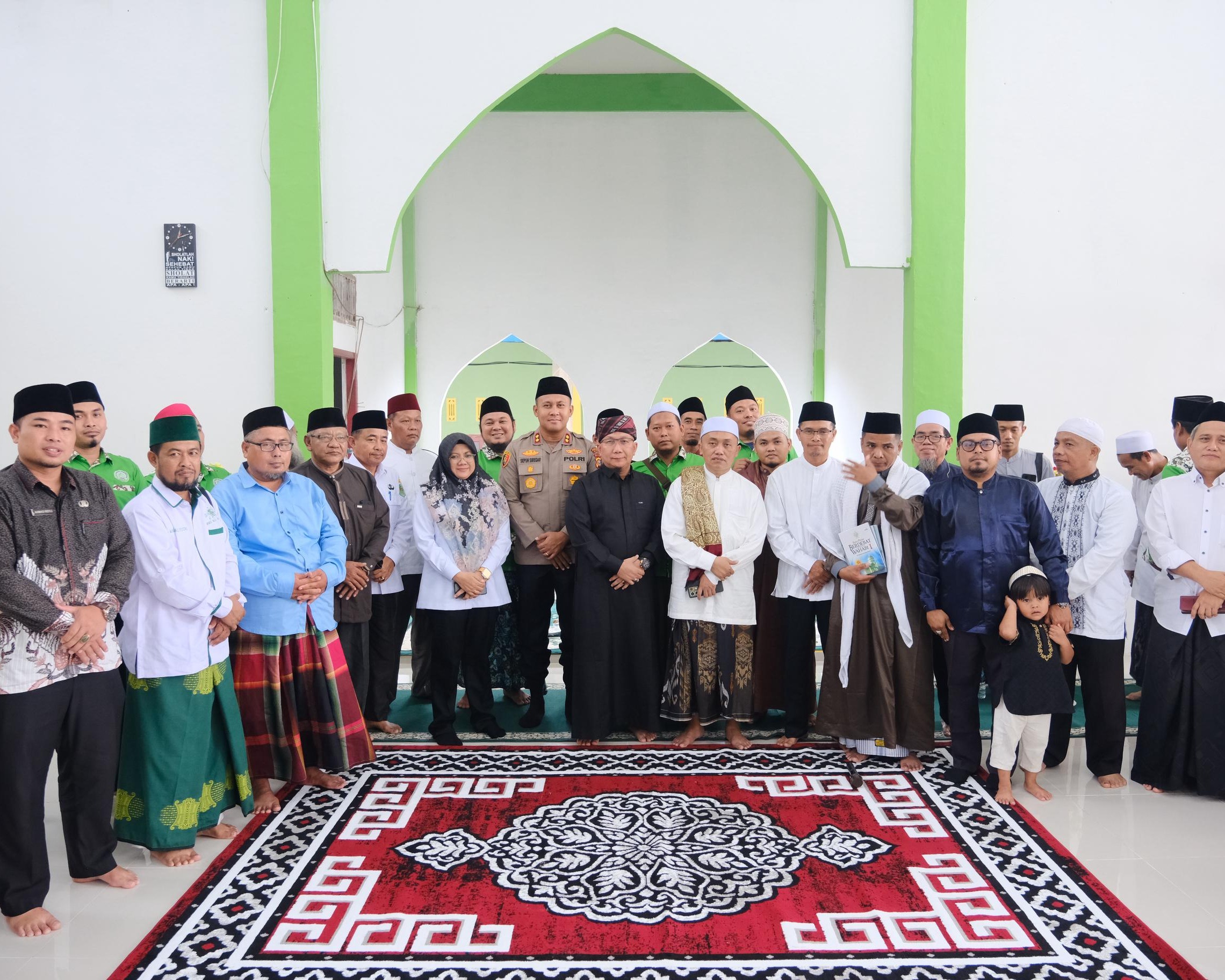 Pererat Silaturahmi, FKPP Kabupaten Siak Gelar Halal Bi Halal di Ponpes Sabilul Hidayah Tualang, Kapolres Siak AKBP Sepuh: 'Mari Menjaga Alam Maka Alam Akan Menjaga Kita'