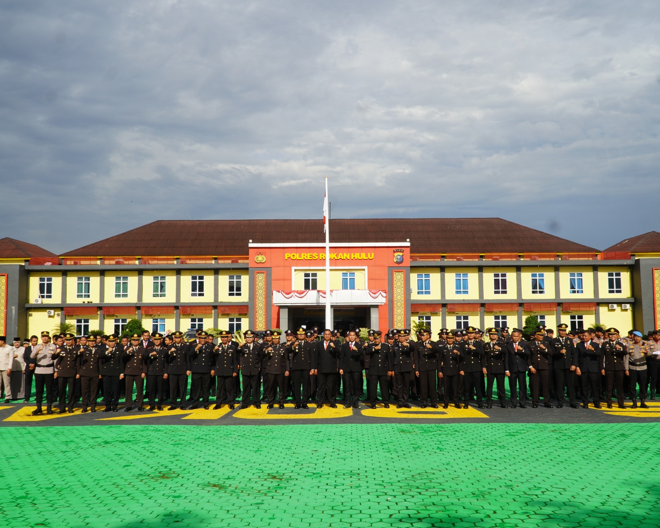Polres Rokan Hulu Gelar Upacara Peringatan Hari Kesaktian Pancasila Tahun 2025
