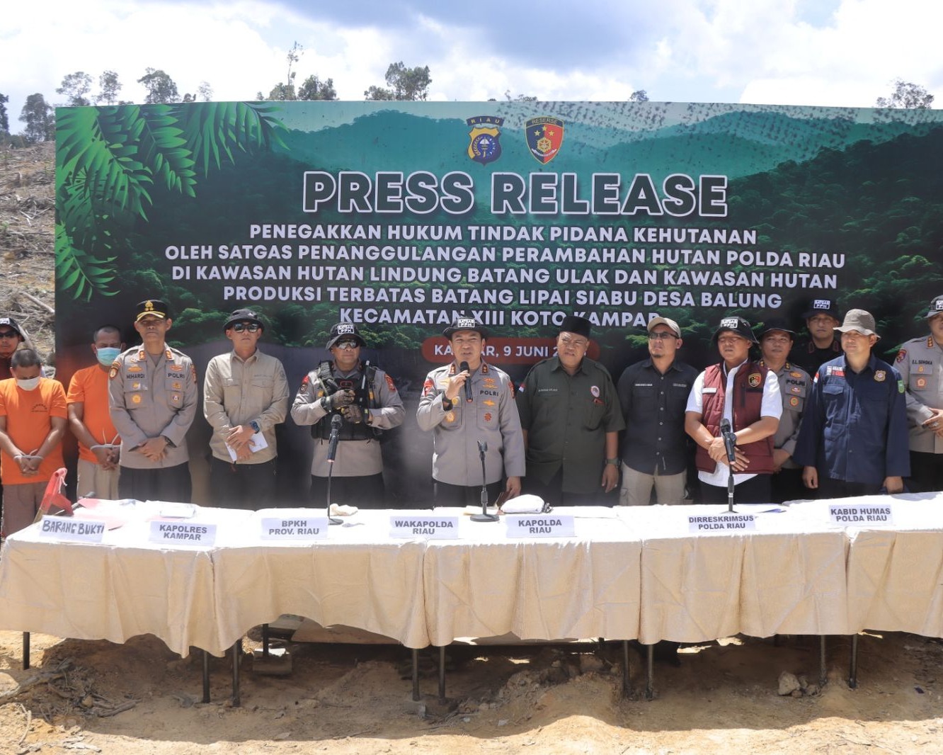 Polda Riau Perang Melawan Perambahan Hutan: 21 Kasus Ditangani, Kapolda Tegaskan Komitmen Lestarikan Alam