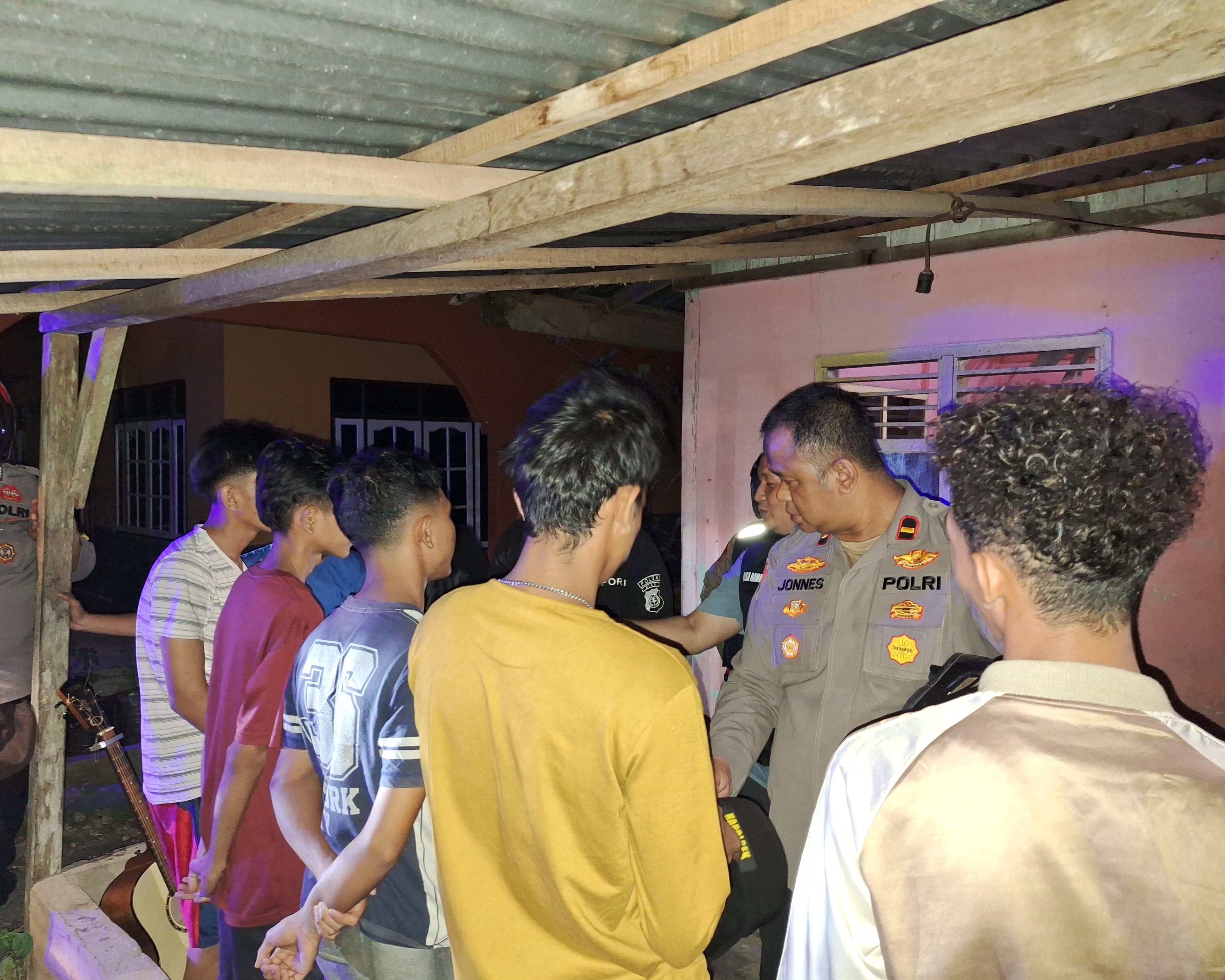 Layak Diapresiasi Kapolsek Gelar Patroli Tim Raga Polsek Rambah Hilir Bersama Koramil 02 Rambah Dan Satgas Kampung Bebas Dari Narkoba