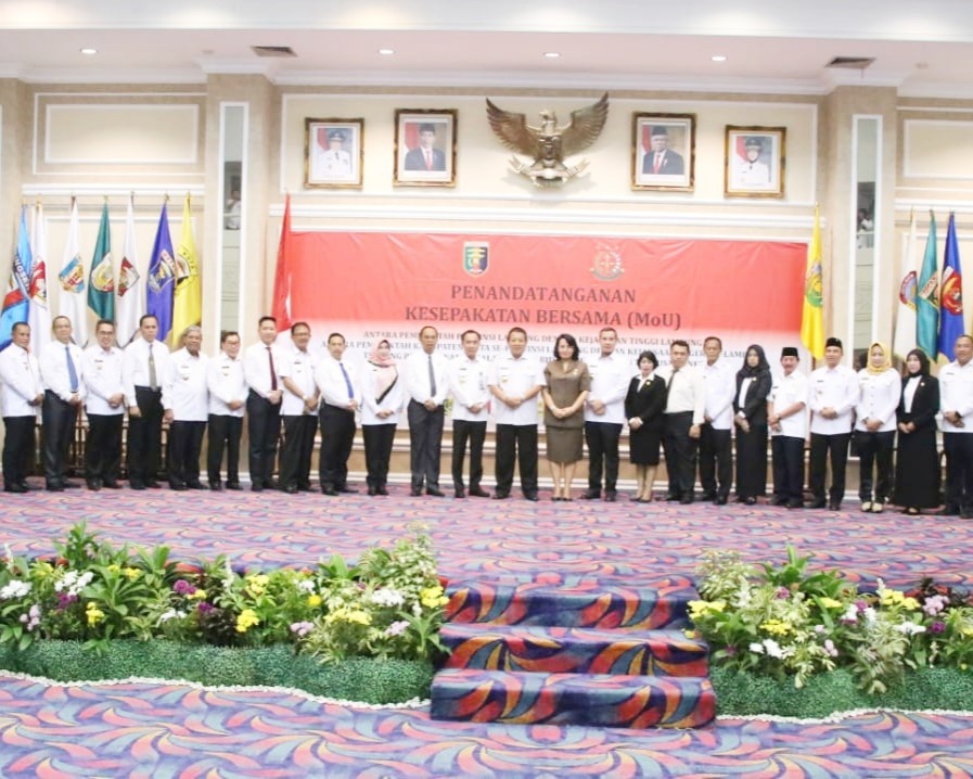 Bupati Tubaba Umar Hadiri Acara Kesepakatan Bersama Bidang Hukum dan TUN