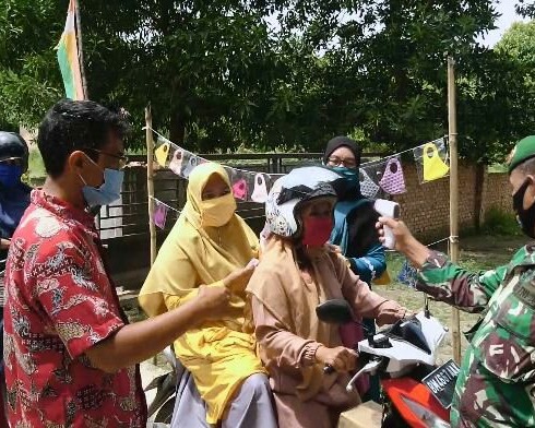 Babinsa Kodim 0301/PBR Terapkan Protokol Kesehatan di Taman Rekreasi Refi