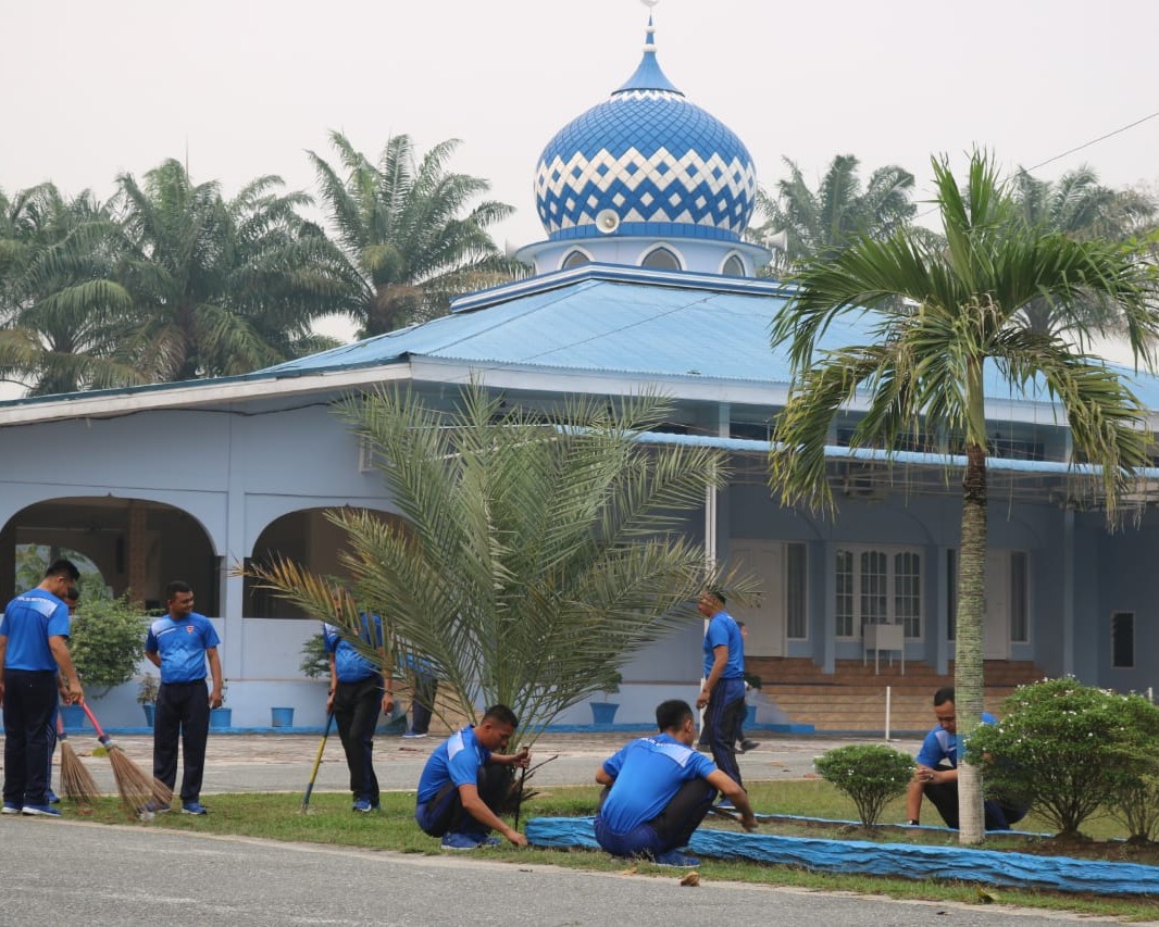 Begini Cara Personel Satpom Lanud Roesmin Nurjadin Maknai HUT POM AU Ke 73