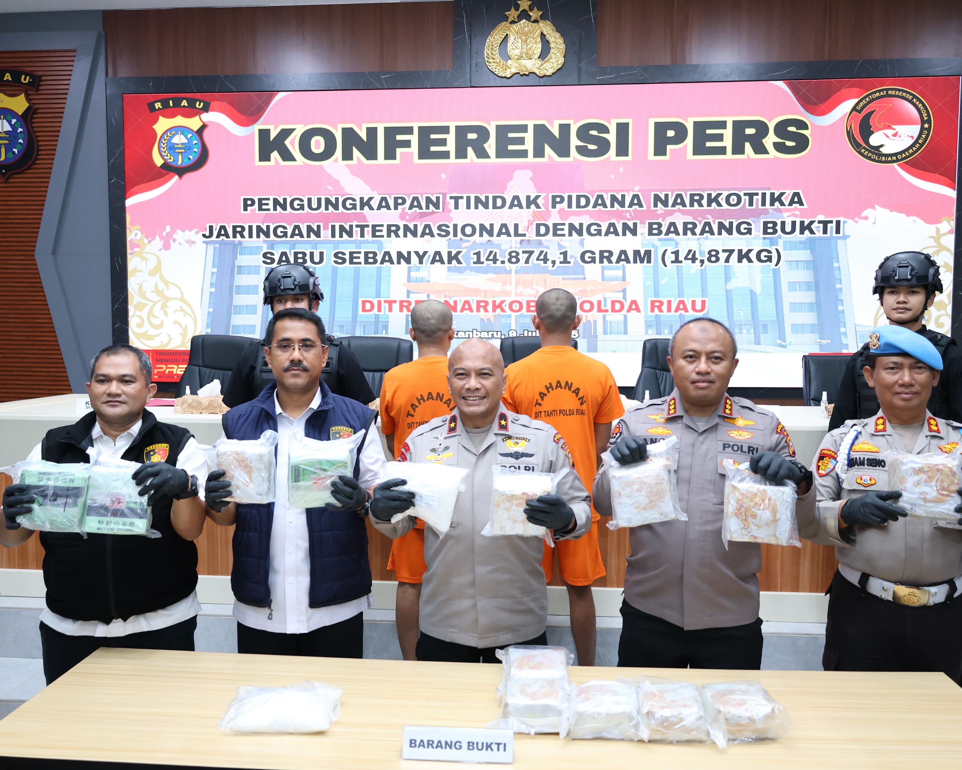 Kado Hari Bhayangkara, Polda Riau Tangkap Pelaku Narkotika Jenis Sabu