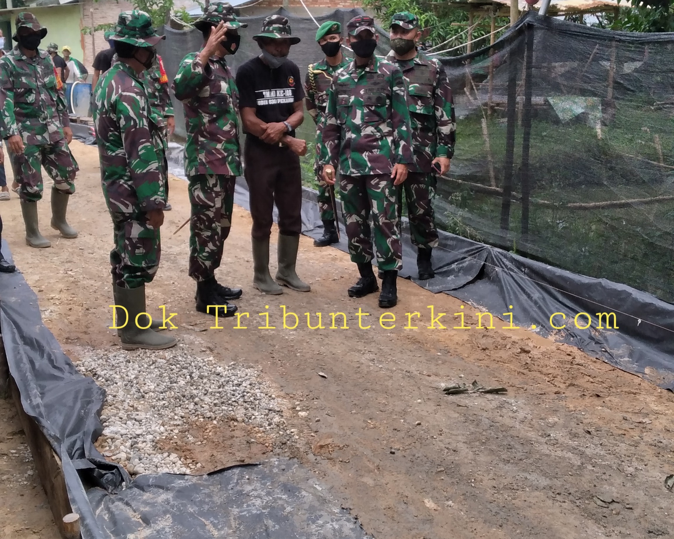 Cek Langsung Lokasi Pekerjaan TMMD Ke-108 Kodim 0301/PBR, Danrem 031/WB: Progresnya Sudah Cukup Baik