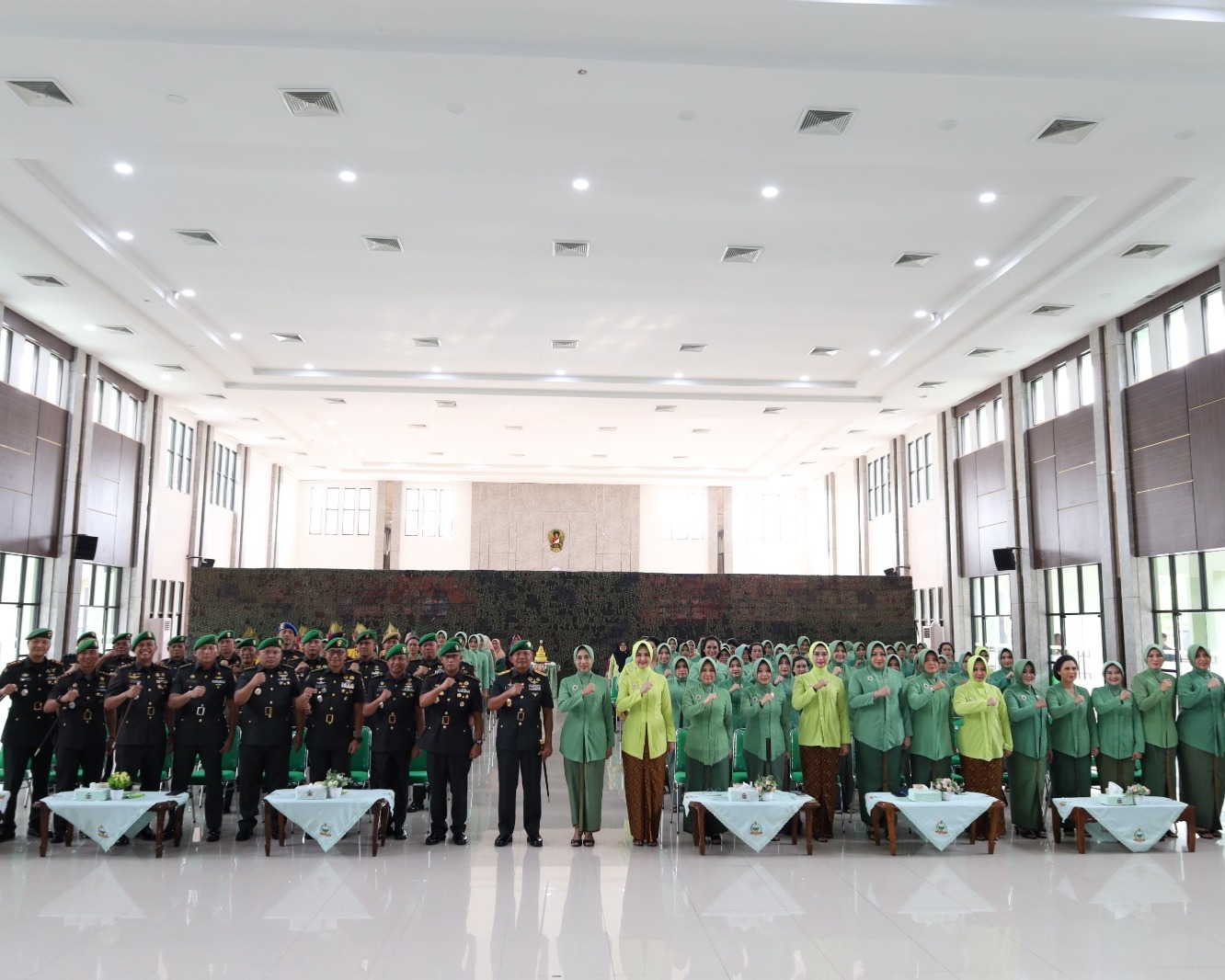 Danrem 031/WB Hadiri Puncak Peringatan HUT Ke-79 Persit Kartika Chandra Kirana