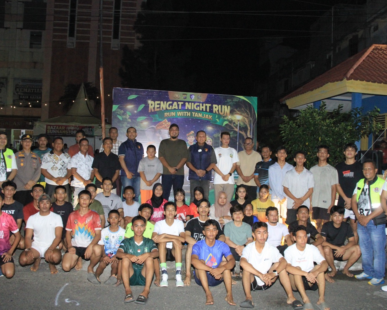 Kapolres Bersama Bupati Inhu Melepas Secara Simbolis Rengat Night Run, Sosialisasi Tanjak Dan Anti Balap Liar