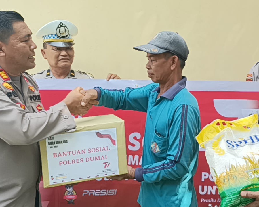 Memperingati Hari Bhayangkara Ke-77, Polres Dumai Laksanakan Bhakti Sosial Religi dan Bantuan Sosial