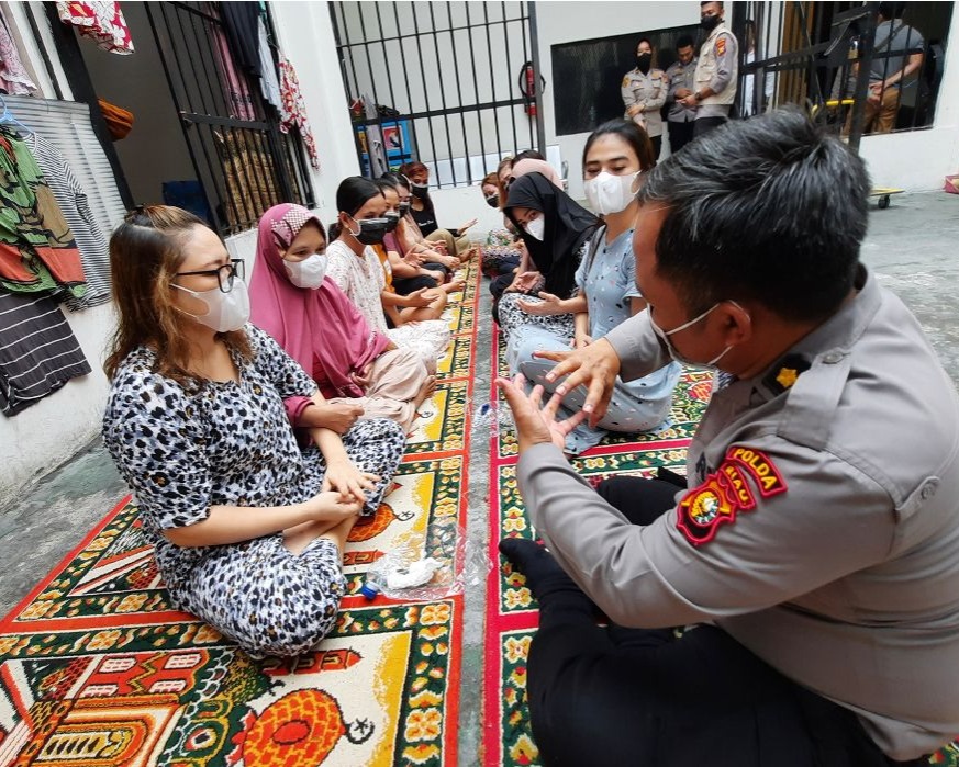 Cegah Stres Dan Kecemasan, Tim Psikologi Polda Riau Berikan Konseling Psikososial Bagi Tahanan Wanita