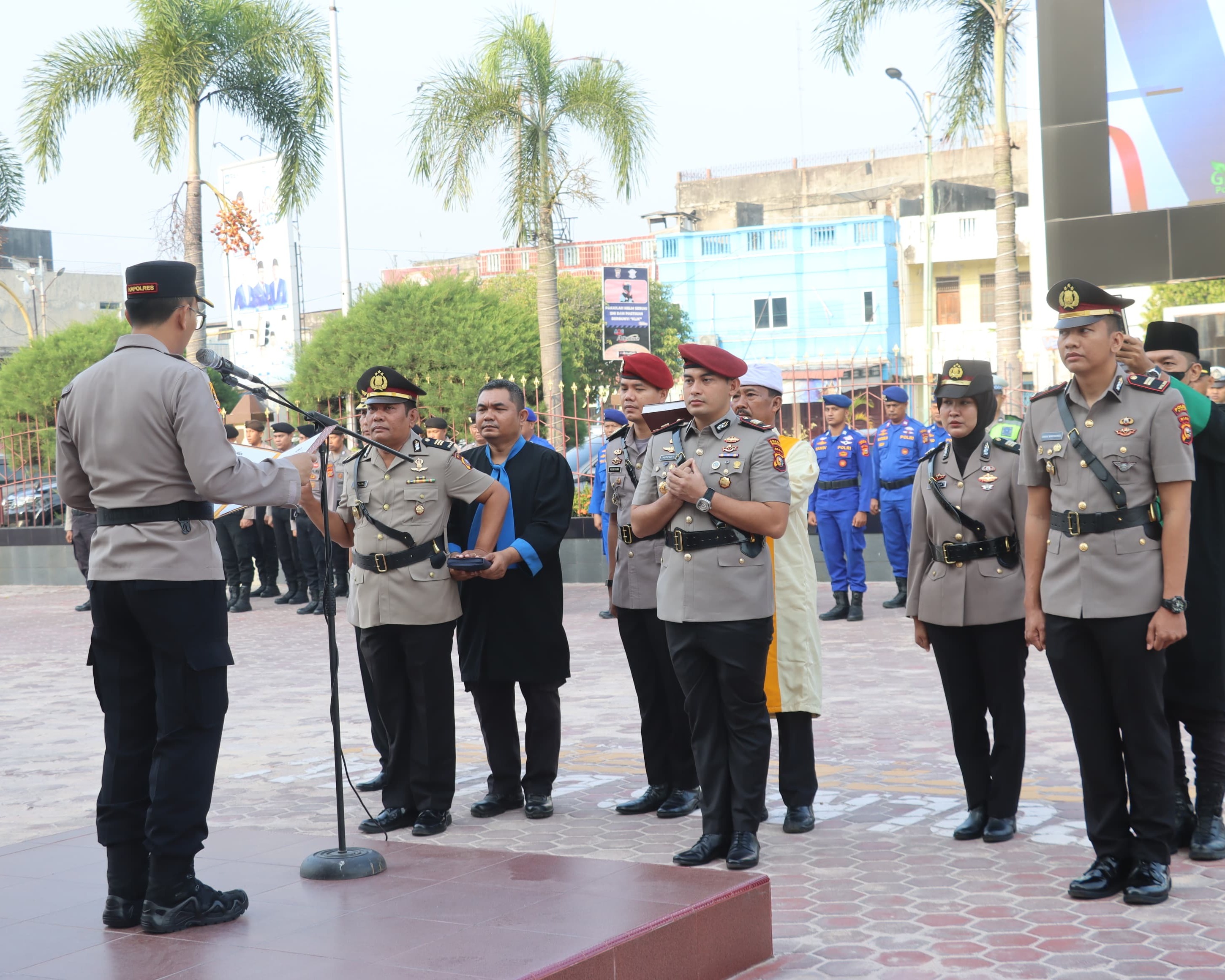 Kapolres Dumai Pimpin Serah Terima Jabatan di Lingkungan Polres Dumai