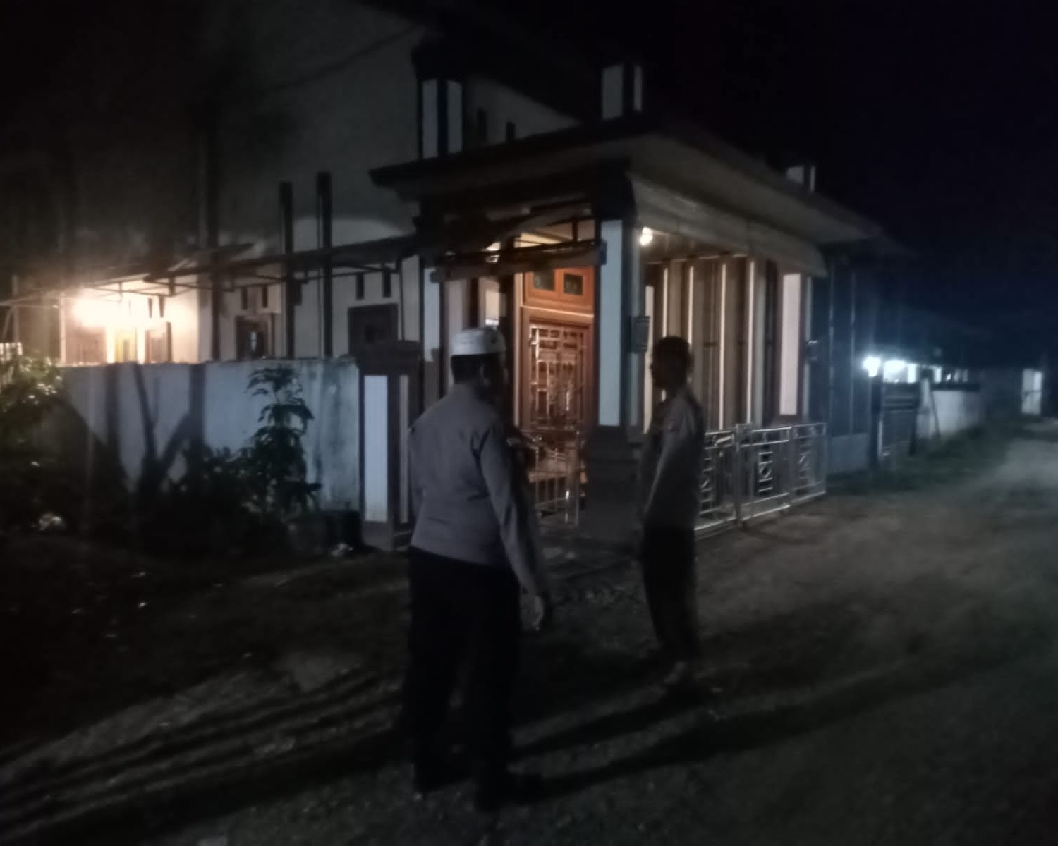 Polres Rokan Hulu Dan Polsek Jajaran Gelar Patroli Di Pemukiman Yang Ditinggal Mudik, Pastikan Keamanan Tetap Kondusif