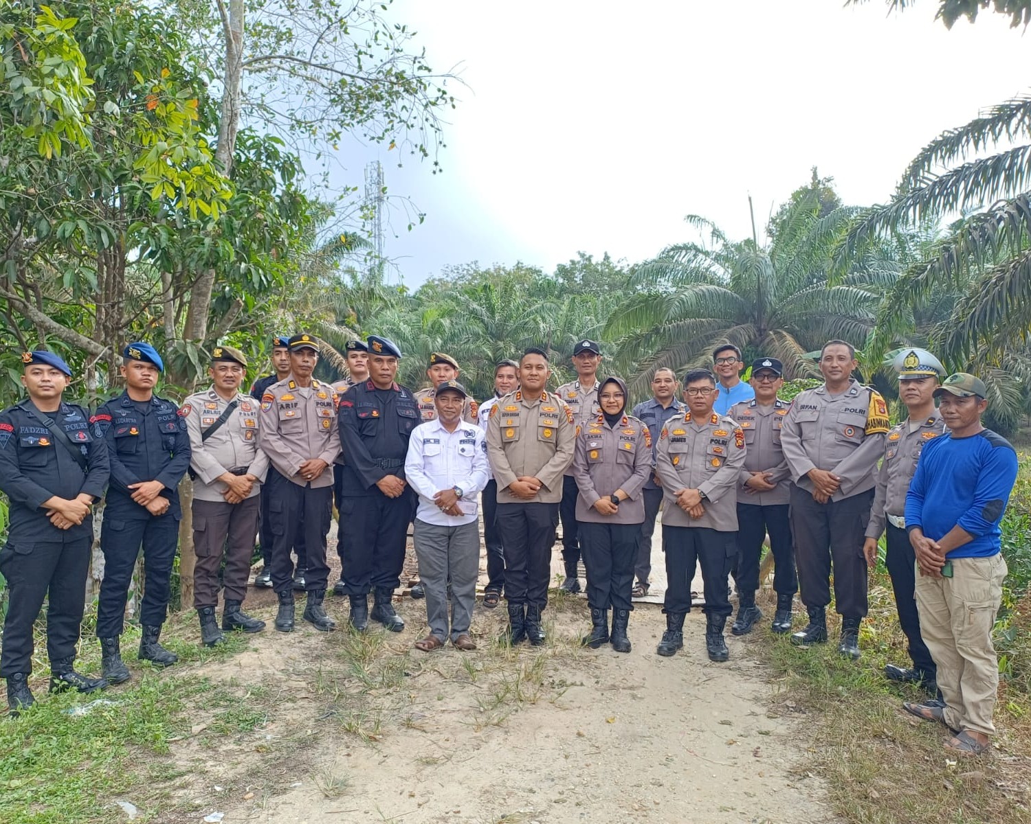 Polres Siak Gelar Doa Bersama Jelang Renovasi Dua Jembatan di Koto Gasib dan Kampung Rawang Air Putih Kecamatan Siak