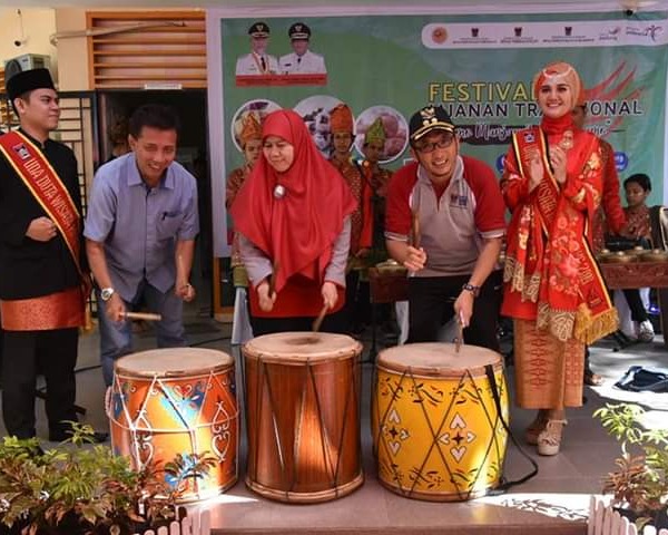 Buka Festival 'Jajanan Tradisional', Wawako Hendri: Ajang Kenalkan Warisan Nenek Moyang
