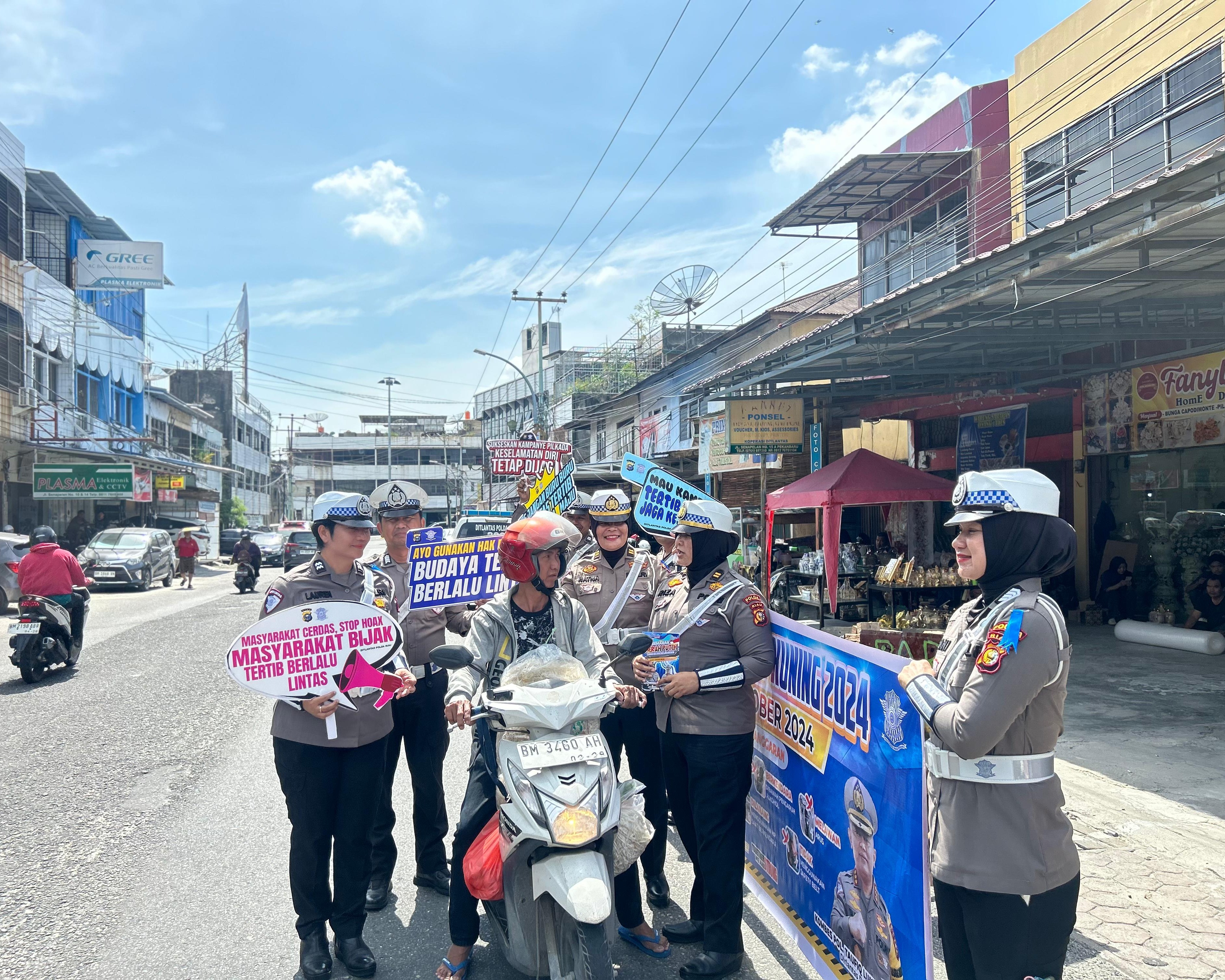 Tingkatkan Kesadaran Pengendara, Tim Satgas Preemtif Ditlantas Polda Riau Sampaikan Pesan Kamtibmas dan Kamseltibcarlantas