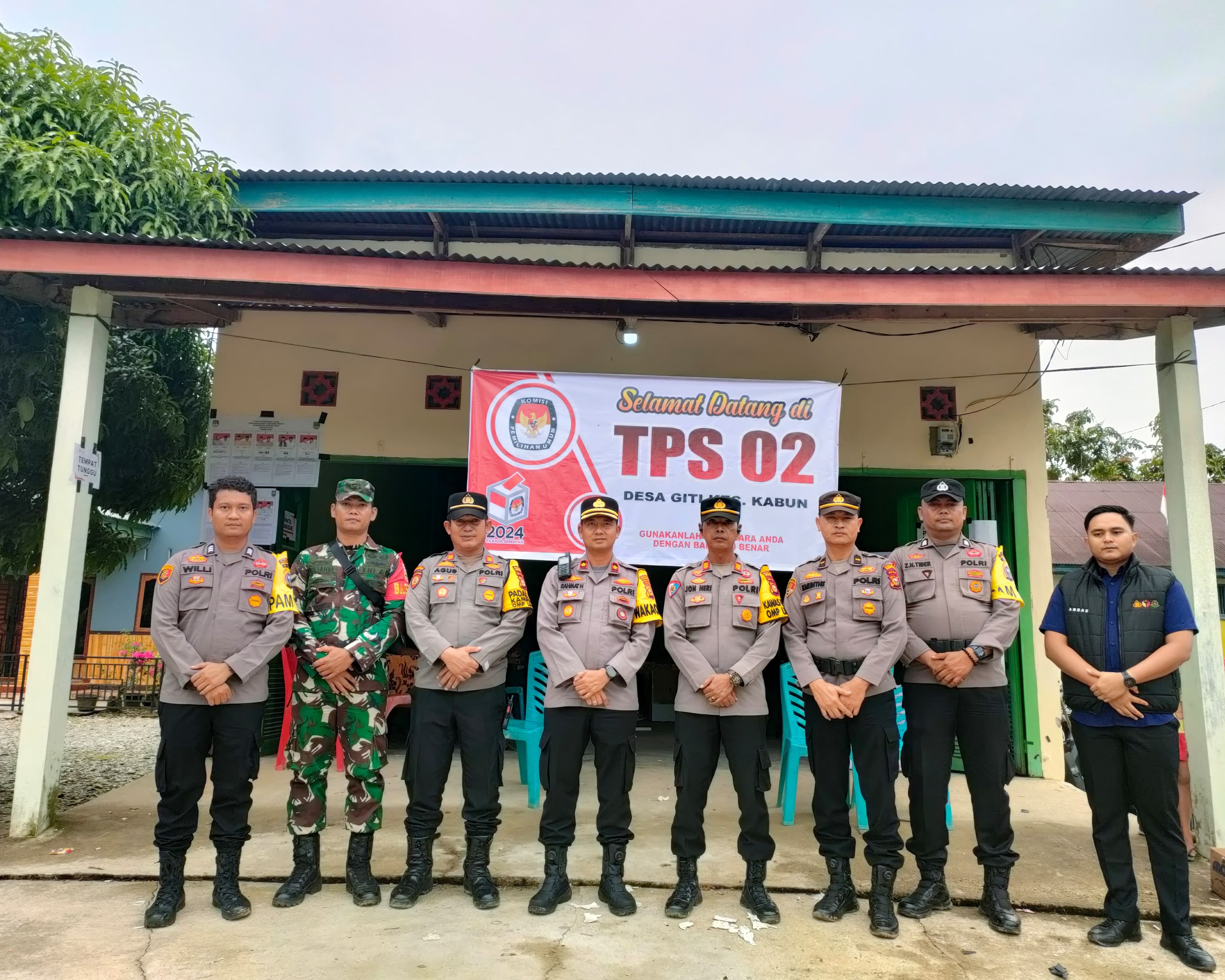 OMP-LK24, Wakapolres Rokan Hulu Lakukan Pengecekan TPS di Wilayah Polsek Kabun Dan Tandun Dalam Rangka Pilkada 2024