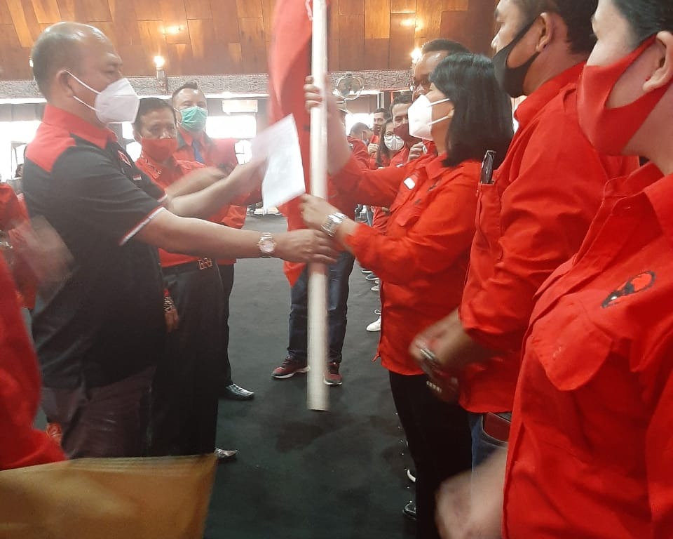 Departemen, Badan, Sayap dan Satgas Dilantik, Mesin Partai PDIP Taput Siap Bergerak