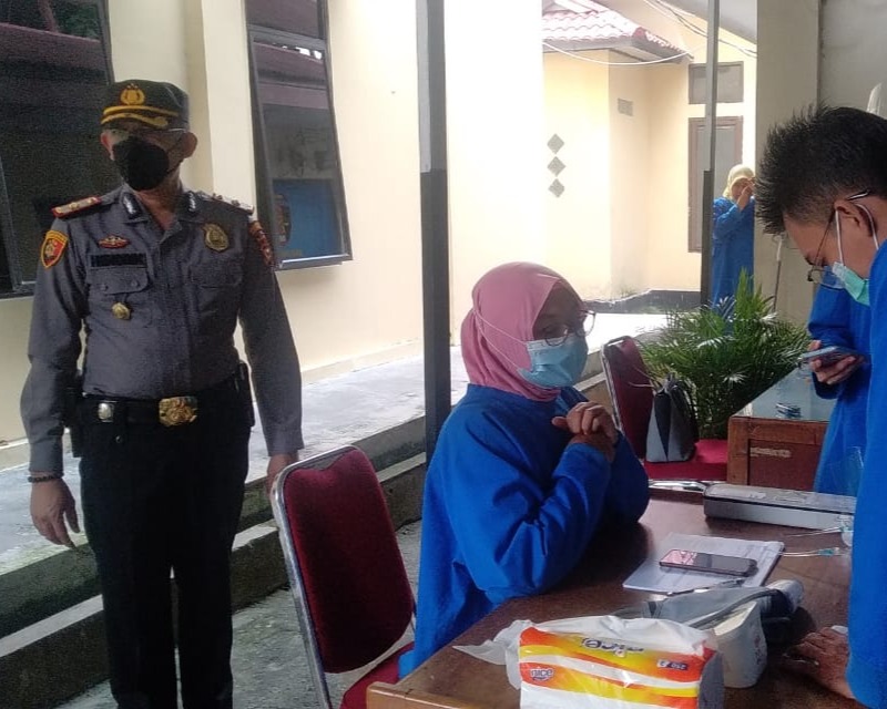 Cegah Penyebaran Covid-19, Polsek Sukajadi Gelar Vaksinasi Massal