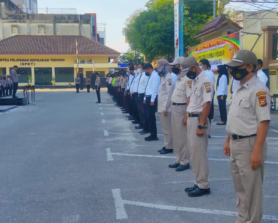 Kapolresta Pekanbaru Pimpin Upacara Serah Terima Jabatan Kapolsek Rumbai Pesisir