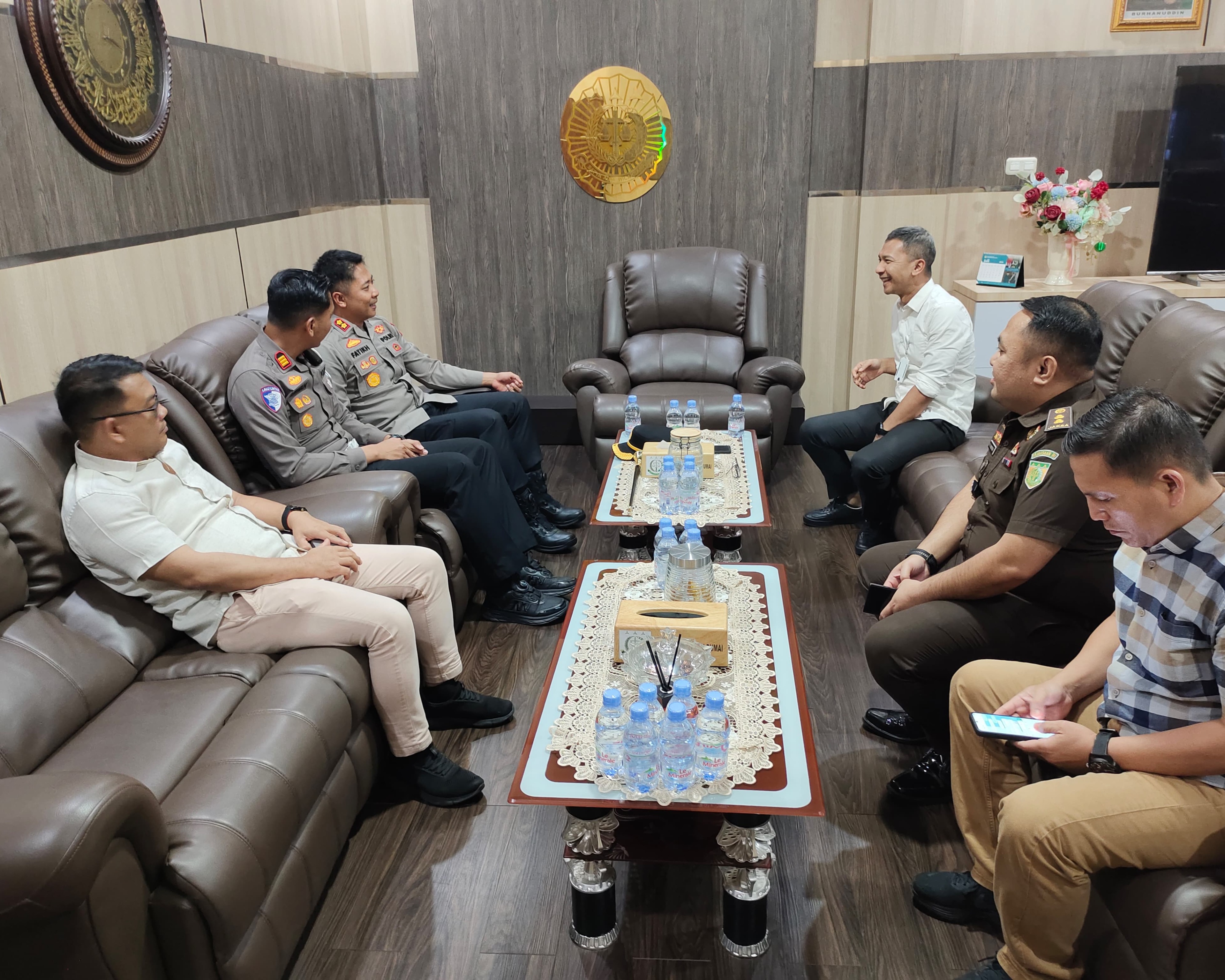 Kapolres Perkuat Sinergitas Dengan Kejari Dumai, Wujudkan Penegakan Hukum Yang Profesional Dan Berkeadilan