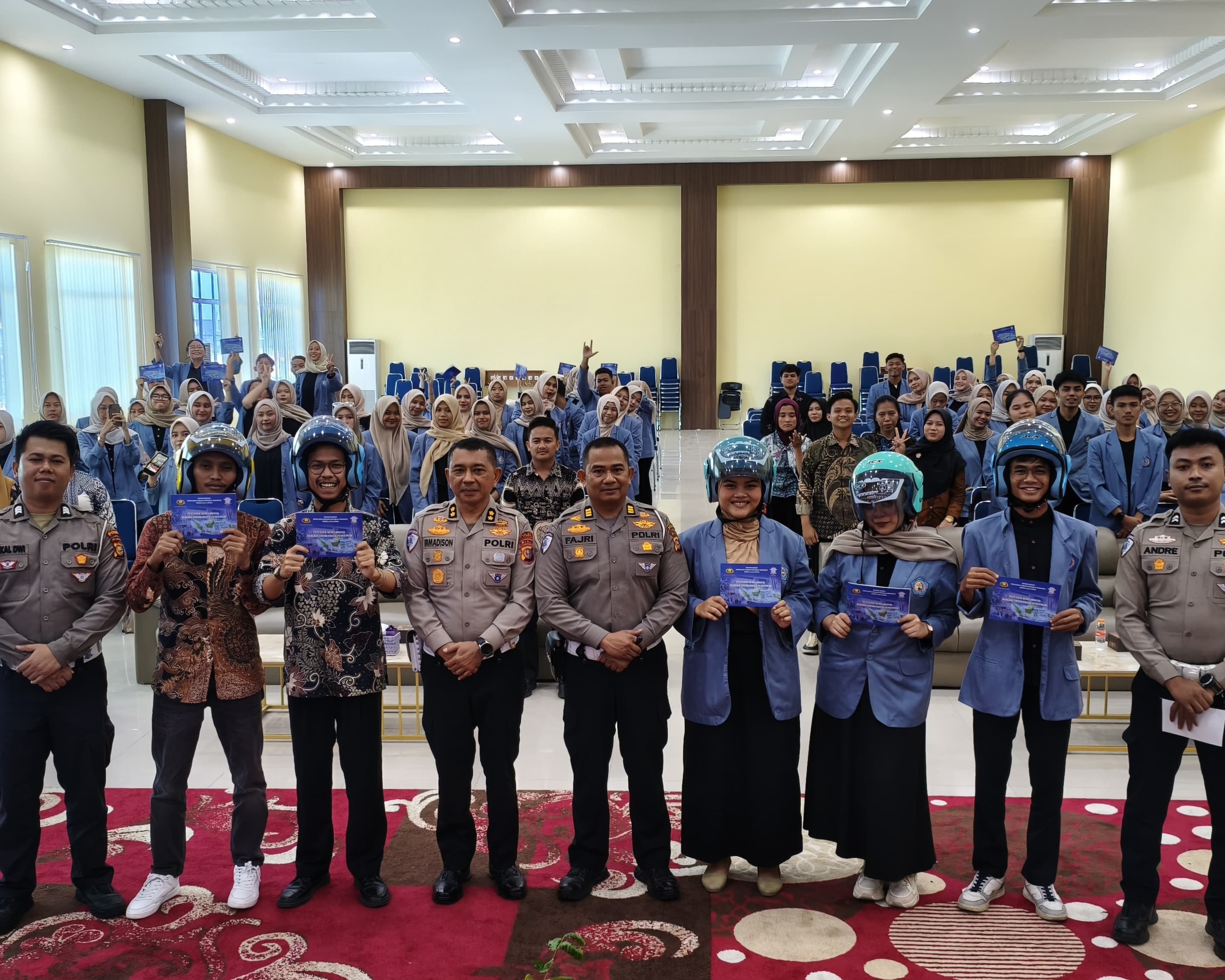 Ditlantas Polda Riau Hadir di LKDO STIKES Payung Negeri, Tanamkan Budaya Tertib Berlalu Lintas dan Semangat Green Policing
