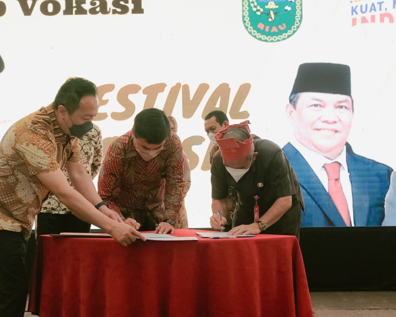 Dukung Transformasi Pendidikan, Pemerintah Provinsi Riau Sahkan Pergub Penguatan Vokasi