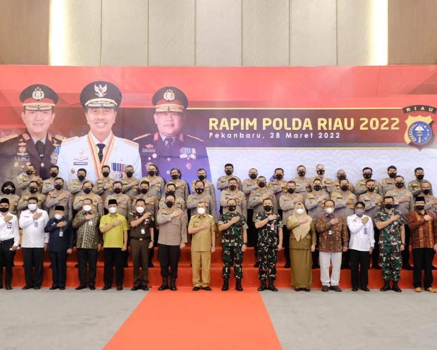 Tindaklanjuti Rapim Polri, Kapolda Irjen Pol M Iqbal Membuka Secara Resmi Rapim Polda Riau Tahun 2022