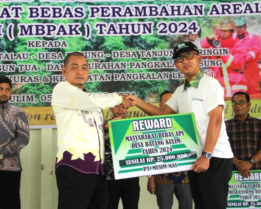 Cegah Karhutla, PT Musim Mas Gelar Pelatihan Serta Berikan Reward 7 Desa