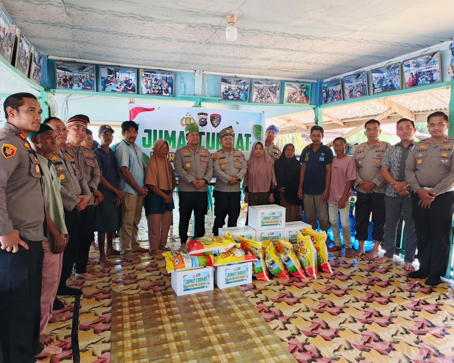 Kapolres Pelalawan Gelar Jumat Curhat Di Pesisir Sungai Kualo: Tampung Curhatan Warga soal Keamanan dan Lampu Jalan