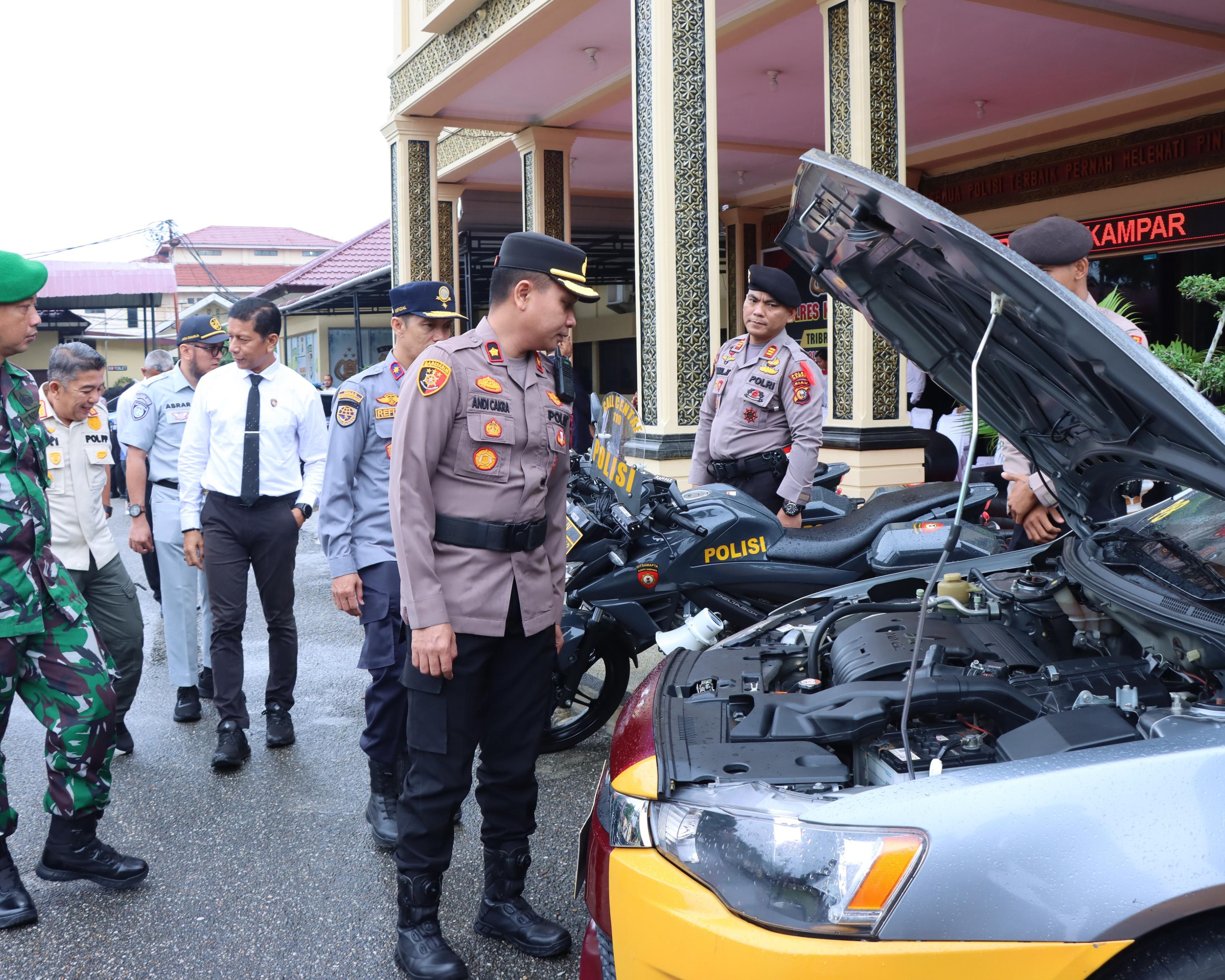 Polres Kampar Laksanakan Apel Gelar Pasukan Operasi Kepolisian Terpusat 'Ketupat 2025', 'Mudik Aman, Keluarga Nyaman'