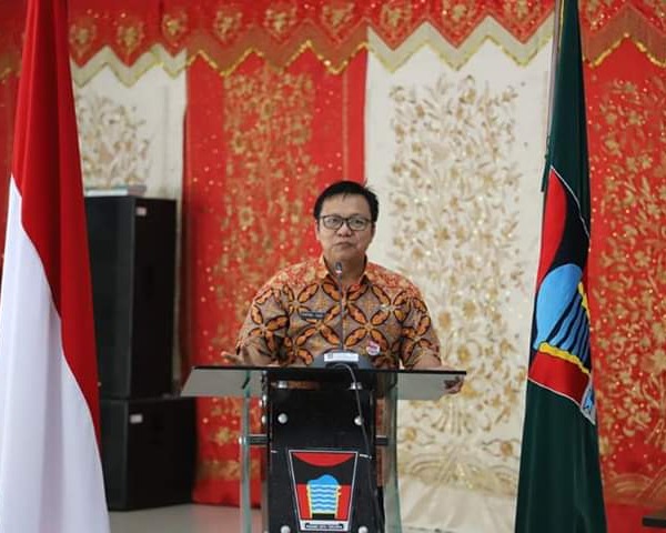 Kadin Pendidikan Habibul Fuad Buka Acara Lomba News Presenter Tingkat SLTP Se Kota Padang