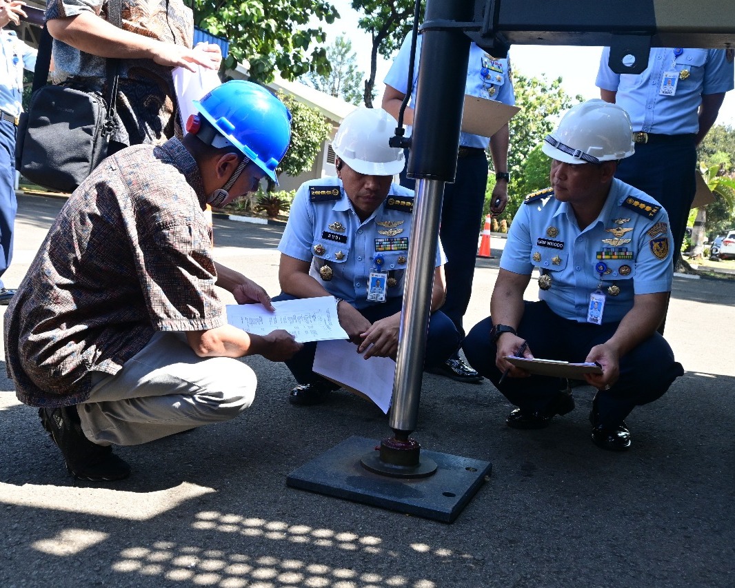 Uji Fungsi ATC Tower Mobile Koops Udara I