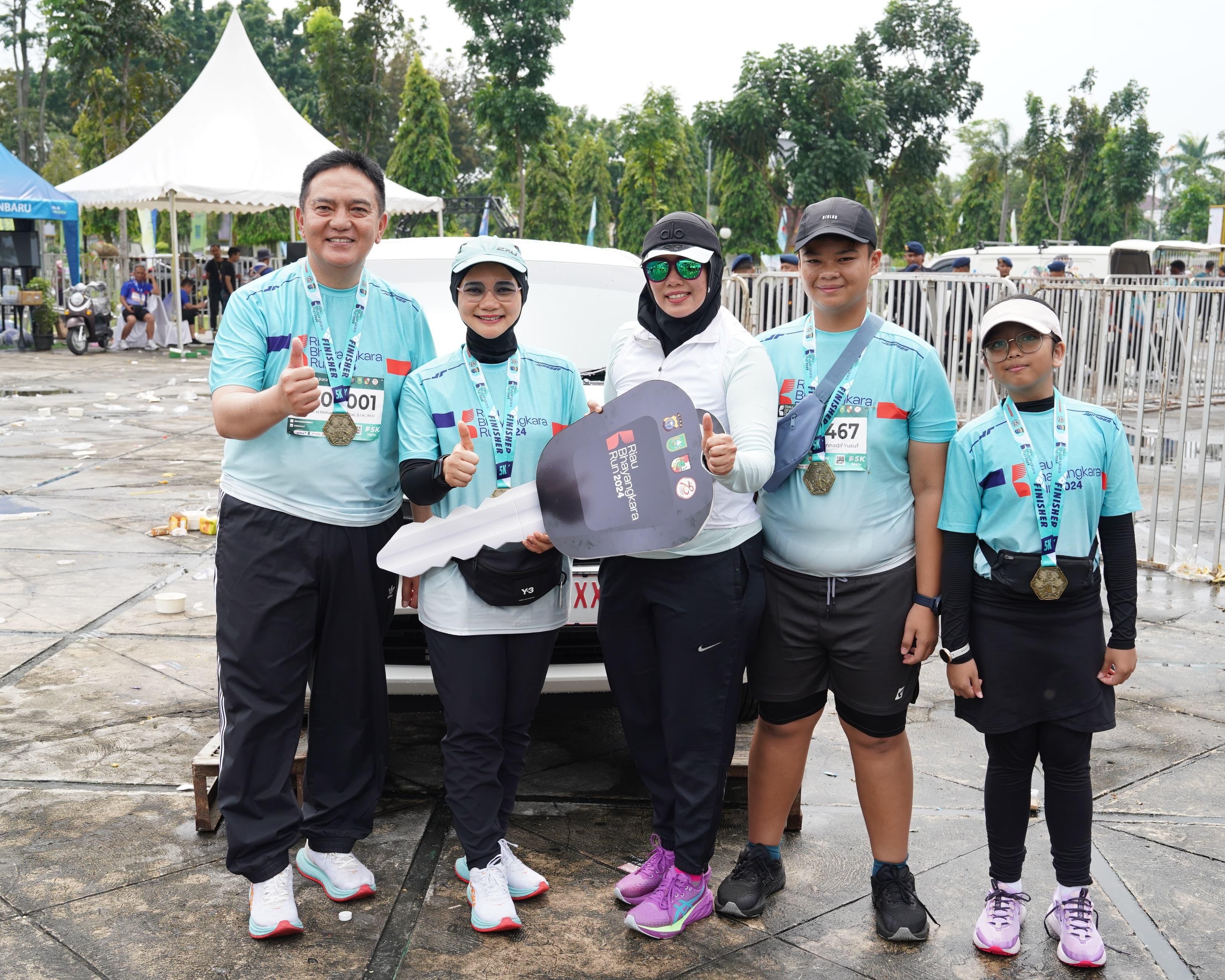 10 Ribu Pelari Dari Berbagai Daerah Meriahkan Riau Bhayangkara Run Tahun 2024